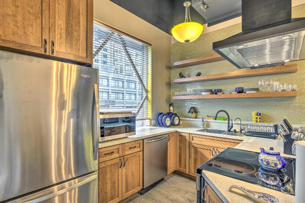 Modern Downtown Apt - Walk To Parks And Cafes! Anchorage Exteriör bild