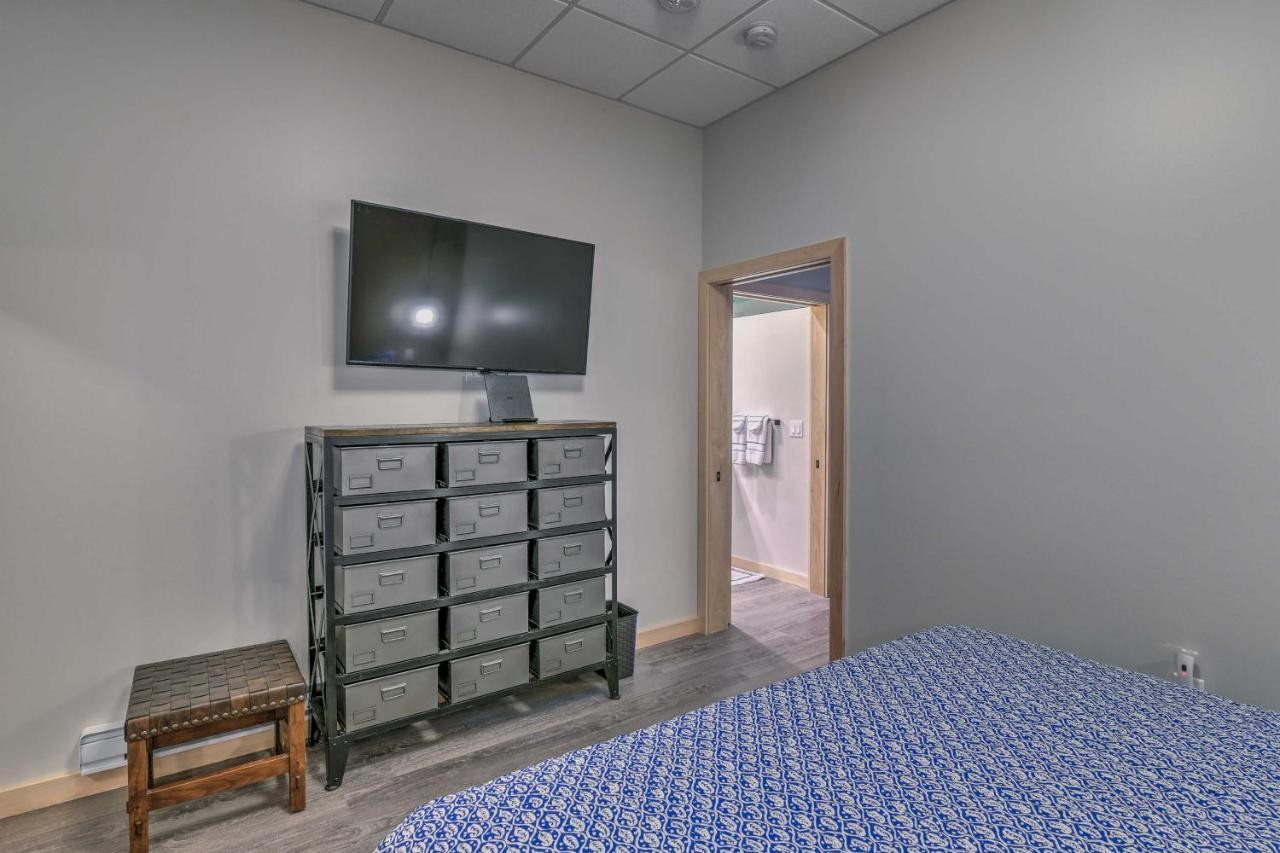 Modern Downtown Apt - Walk To Parks And Cafes! Anchorage Exteriör bild